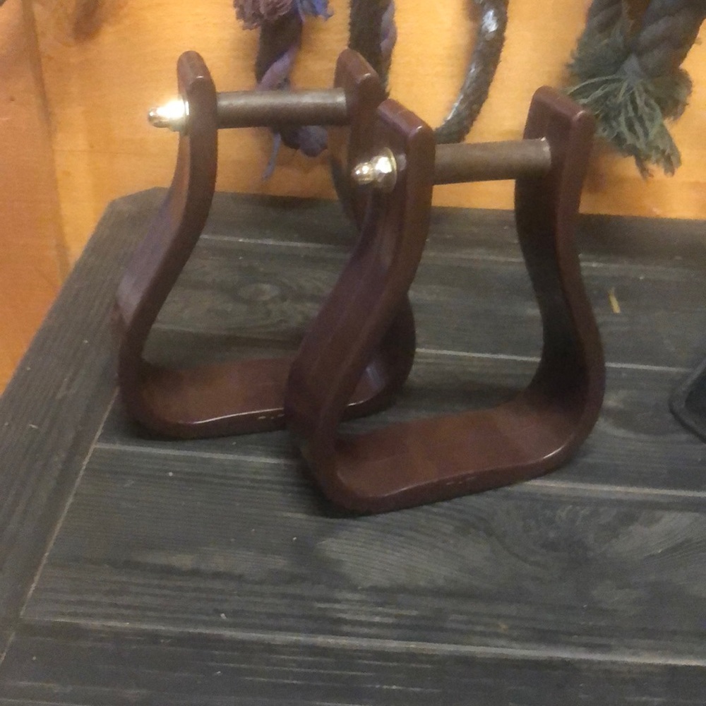 Western Stirrups